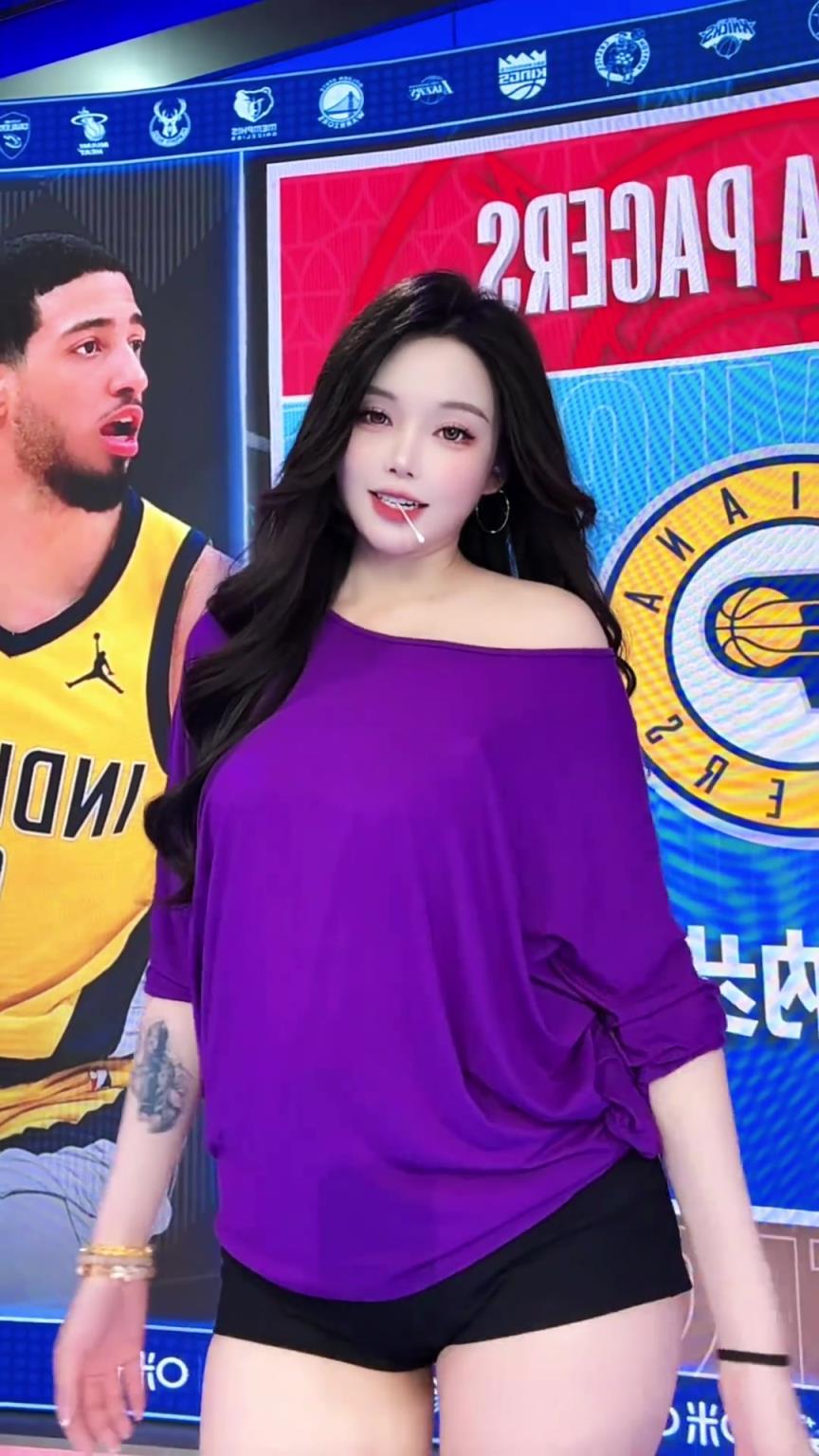 美女主播小太陽：年輕的將軍意氣風(fēng)發(fā)！ 哈利伯頓強(qiáng)的可怕